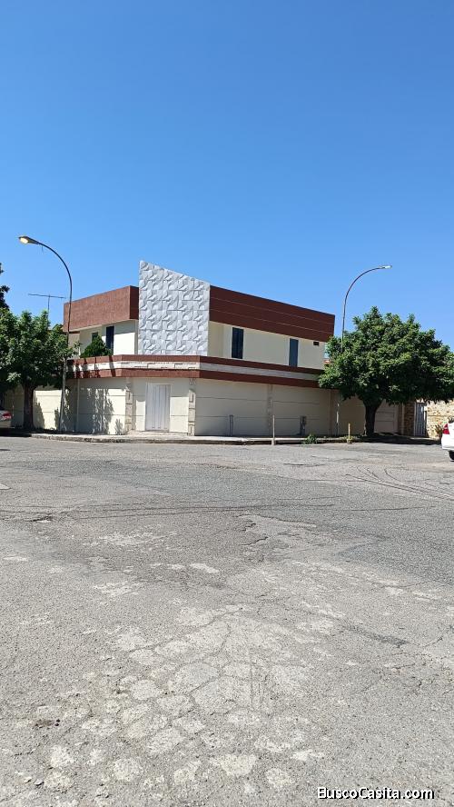 Edna Uzcategui VENDE  Casa en Conjunto Residencial El Portal  TRIGAL NORTE VALENCIA CARABOBO VENEZUE