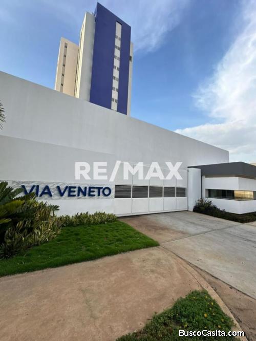 Apto. En Venta Edif.  Via Veneto Remax Millenium