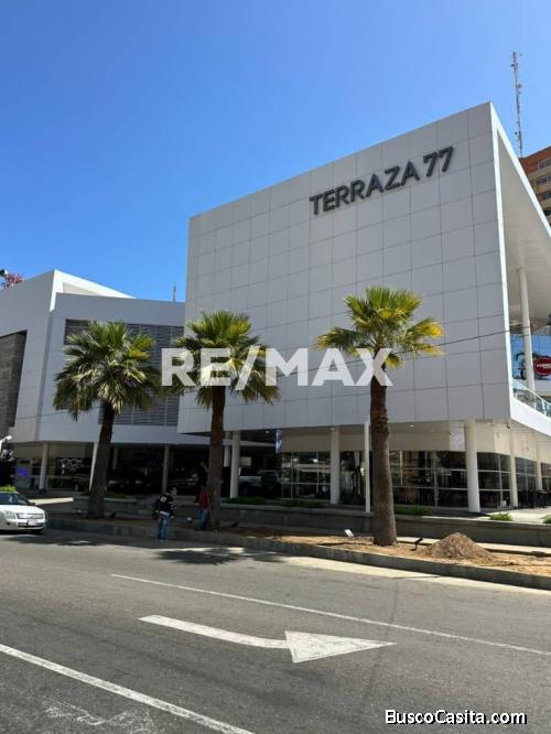 Local Comercial en Alquiler. C.C. Terraza 77. Remax Millenium
