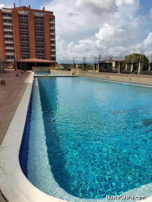 Super económico apartamento de 65 mtrs2 con dos piscina y puesto de estacionamiento en Higuerote