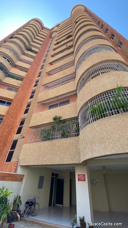 SOLO PARA CLIENTES APARTAMENTO EN VENTA.EDIF ALEJANDRA PAOLA ZONA ESTE. PRECIO INCREIBLE