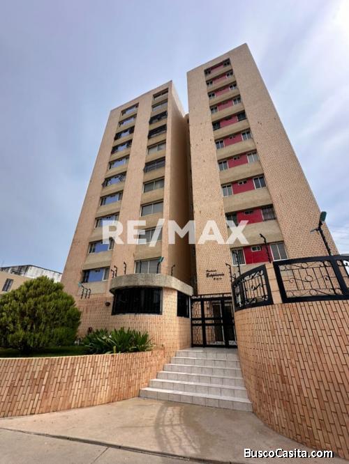 Apartamento en Venta Edif. Estephania. Remax Millenium