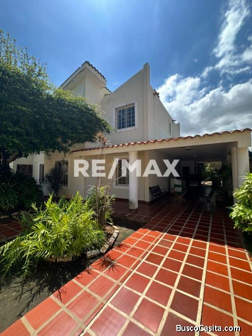 Casa en Venta. Villa Corales. Remax Millenium