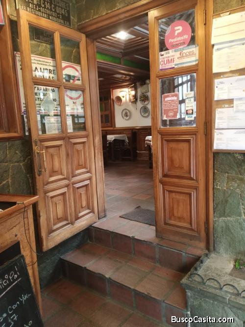 En venta Fondo de Comercio de Restaurante operativo, 300 m2, Reducto a Municipal, Centro de Caracas 