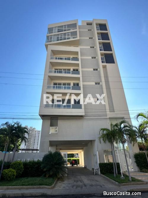 Penthouse en Venta Edif. Sant Angelo. Remax Millenium