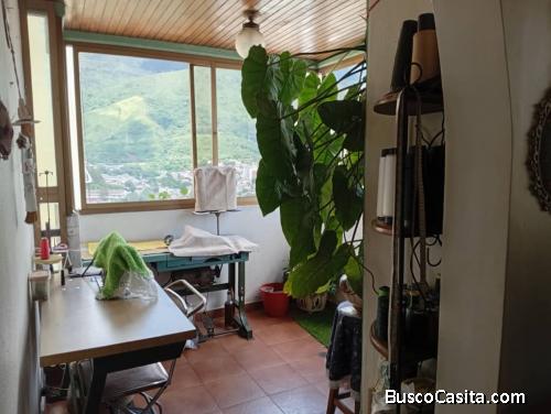 SE VENDE LLIN DO APARTAMENTO CON VISTA AL AVILA CENTRO DE CARACAS