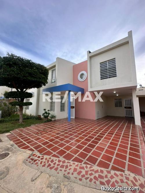 Casa En Venta Acuarelas Del Sol. Remax Millenium