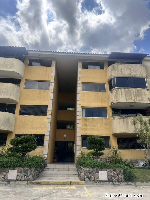 En venta Hermoso y Acogedor Apartamento  Lomas del Rocío. ( Naguanagua) 