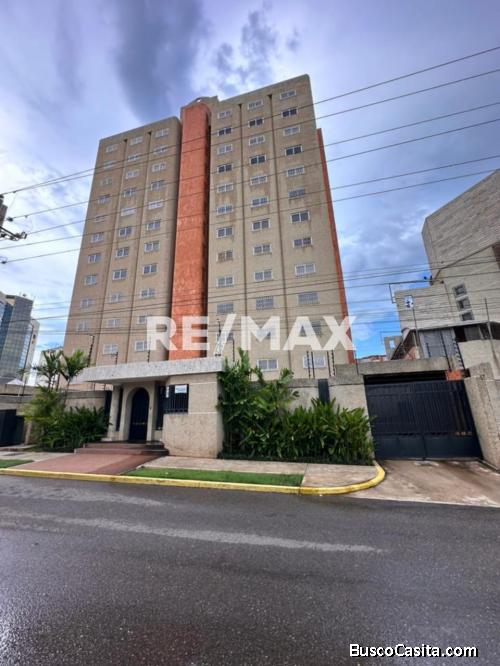 Apartamento Edif. Santa Barbara. Remax Millenium