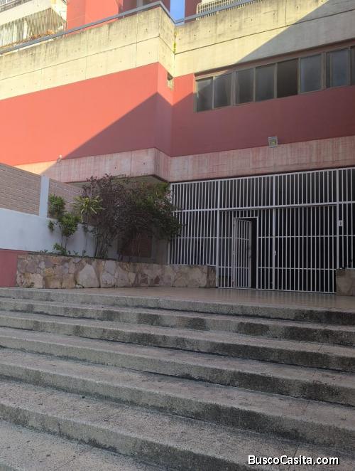 VENDO LOCAL EN CARRERA 18 BARQUISIMETO