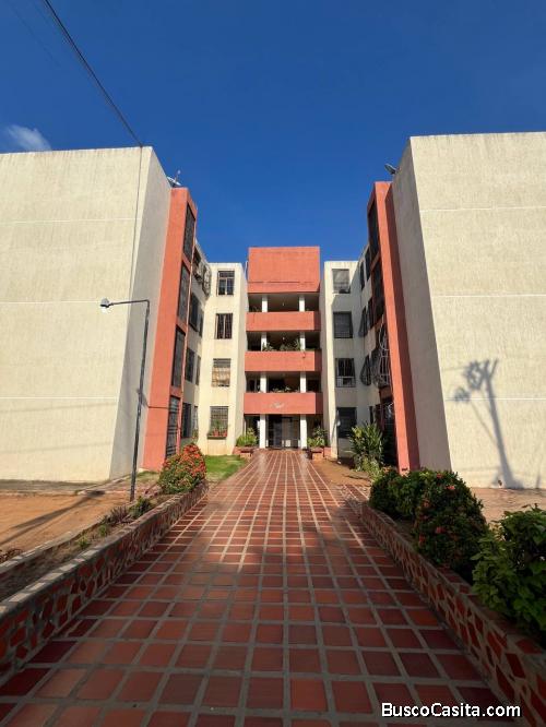 CONJUNTO RESIDENCIAL EL CAUJIL Sector Amparo. Cerca de la Sagrada Familia.Maracaibo