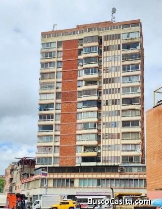 VENDO APARTAMENTO SECTOR QUINTA CRESPO, PARROQUIA SANTA TERESA, MUNICIPIO LIBERTADOR, CARACAS