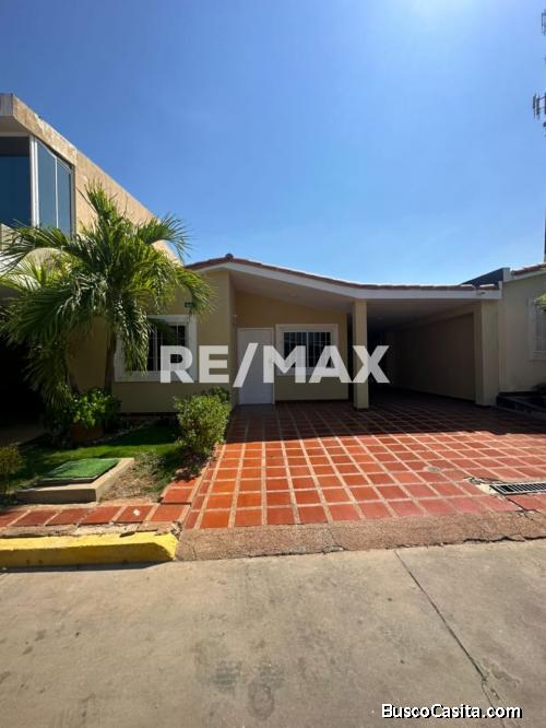Caminos del Doral Remax Millenium