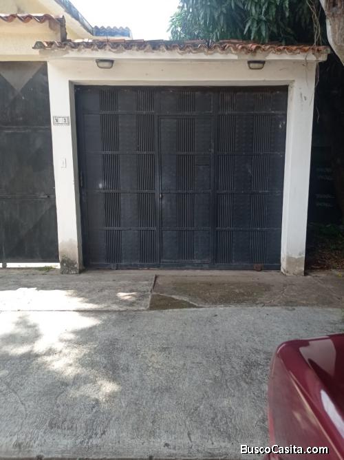 En venta Apartoquinta en el TRIGAL Centro para remodelar
