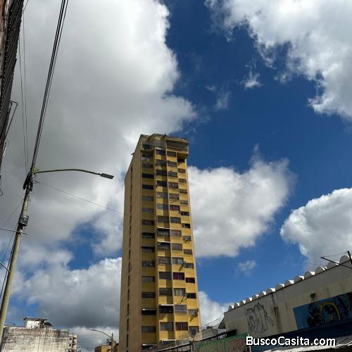 Venta de apartamento en los teques. Av. Bermudez
