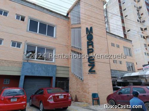 Local comercial en alquiler Av Universidad 