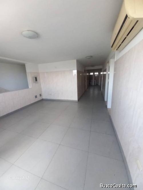 En alquiler Local comercial en la Av Venezuela, Barquisimeto