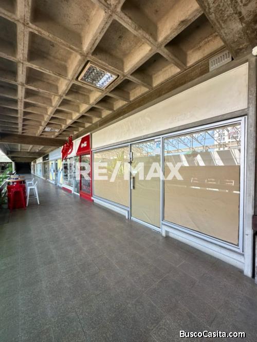 Local En Alquiler C.C. Costa Verde. Remax Millenium