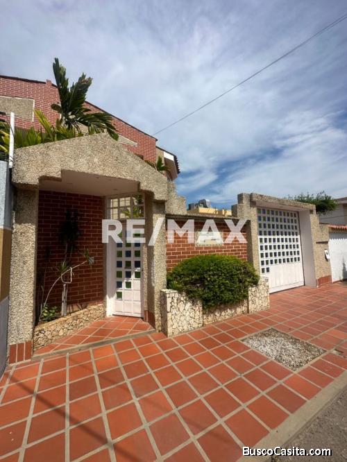 Casa En Urb. La California. Remax Millenium