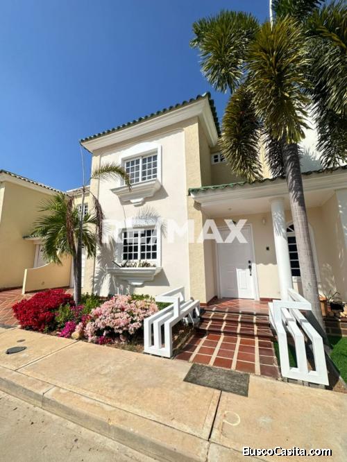 Casa En Alquiler Oasis Country I. Remax Millenium