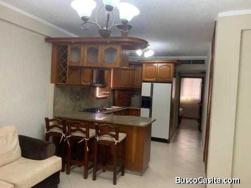 Inmueble Seguro alquila bonito apartamento en el Conjunto Residencial Los Parques. Nueva Barcelona