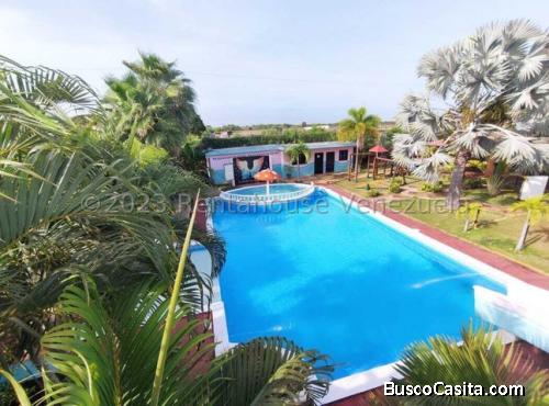 Granja en venta Los Bucares 