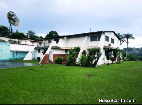 Casa en Venta en Baruta Urb El Placer 
