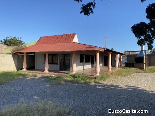 Casa y Local en Alquiler, Maraven, Punto Fijo