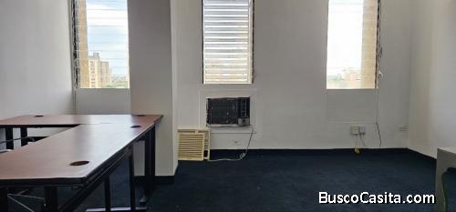 REALTYPLUS PLATINIUM ALQUILA OFICINA, Av Bella Vista Maracaibo