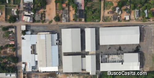 SE  ALQUILAN GALPONES ZONA VIA LA CAÑADA ESTADO ZULIA 