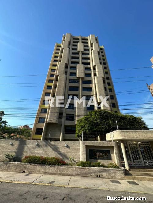 Apto. en Alquiler Topacio Remax Millenium-