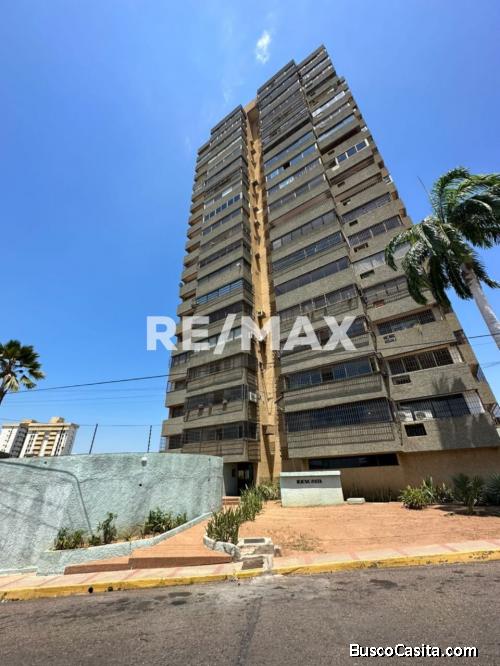 Apto. en Venta-Buena Vista Remax Millenium.