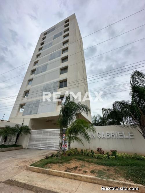 Apartamento en Alquiler Resid. San Gabriele. Remax Millenium