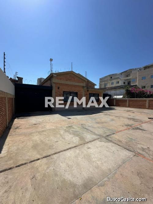 Oficina en Alquiler. Sector Paraiso. Remax Millenium