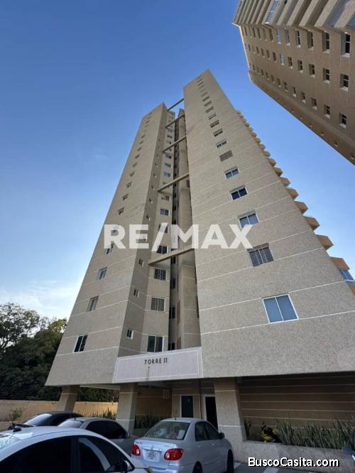 Apartamento en Alquiler Edif. Virginia Palace. Remax Millenium