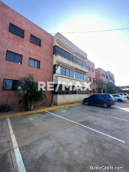 Apartamento en Venta. Villa Sagrada Familia. Remax Millenium