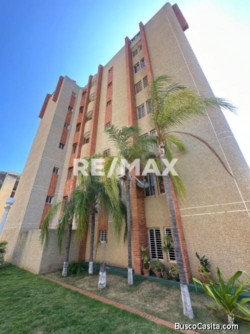 Apto. en Venta Pequeña E. Remax Millenium