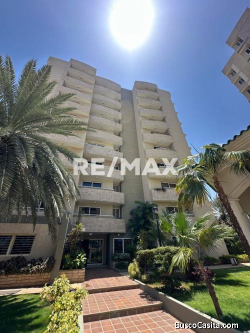 Apartamento Edif. Lago Country III en Alquiler. Remax Millenium