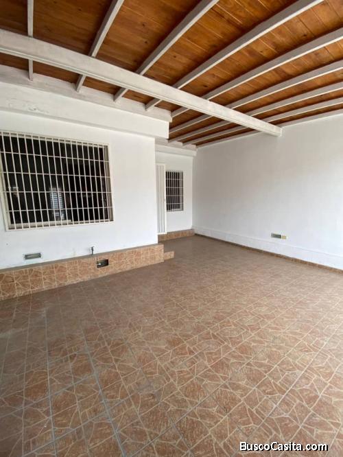 CASA EN CABUDARE URBANIZACION EL AMANECER 