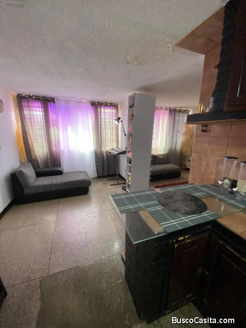 APARTAMENTO EN RESIDENCIAS LA MORA CABUDARE