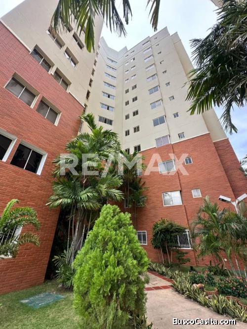 Apartamento en Venta Resid. Parque Santa Lucia. Remax Millenium