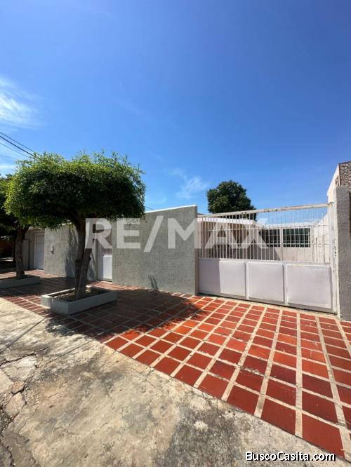 Casa en Venta Urb. La Coromoto Av. Industrial. Remax Millenium