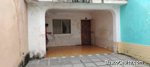 SE VENDE CASA DE DOS NIVELES CON LOCAL, EN FLOR AMARILLO URB. RAFAEL URDANETA - Imperium Realty