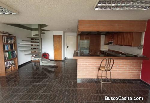APARTAMENTO DUPLEX EN JUAN PABLO II - MONTALBAN - 150 mts2