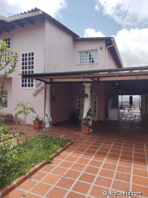 Casa en venta los teques Urbanización La Fontanera