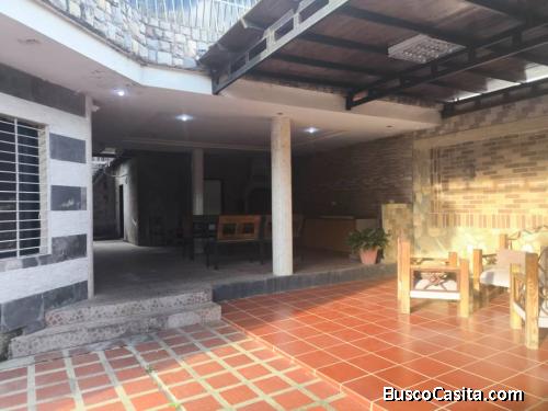 En Venta Casa Quinta en Parque Naguanagua - Imperium Realty +58 412-383-783