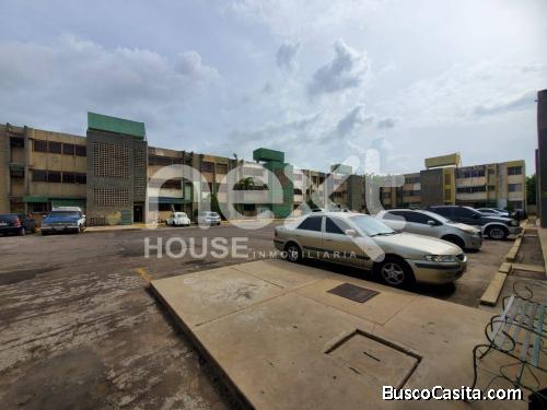 APARTAMENTO VENTA SECTOR AMPARO VILLA ALTA MARACAIBO NEXT 2458 ELIDA HERNANDEZ  TELF 04246072709