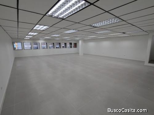 Oportunidad de Alquiler! Local Comercial en el Centro Comercial Litoral – Maiquetía