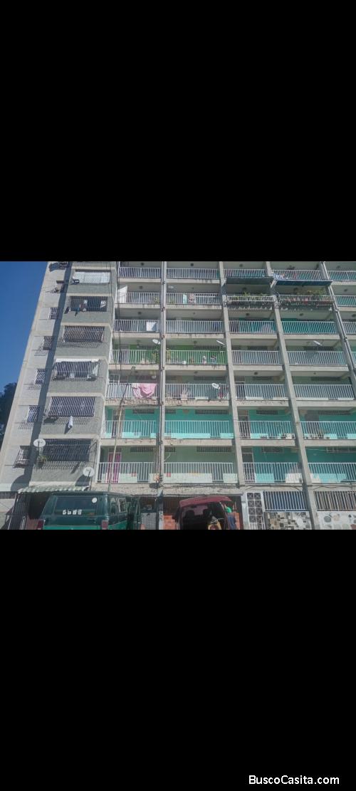 Venta de apartamento en menca de leoni