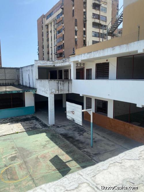 LOCAL EN PUERTO CABELLO